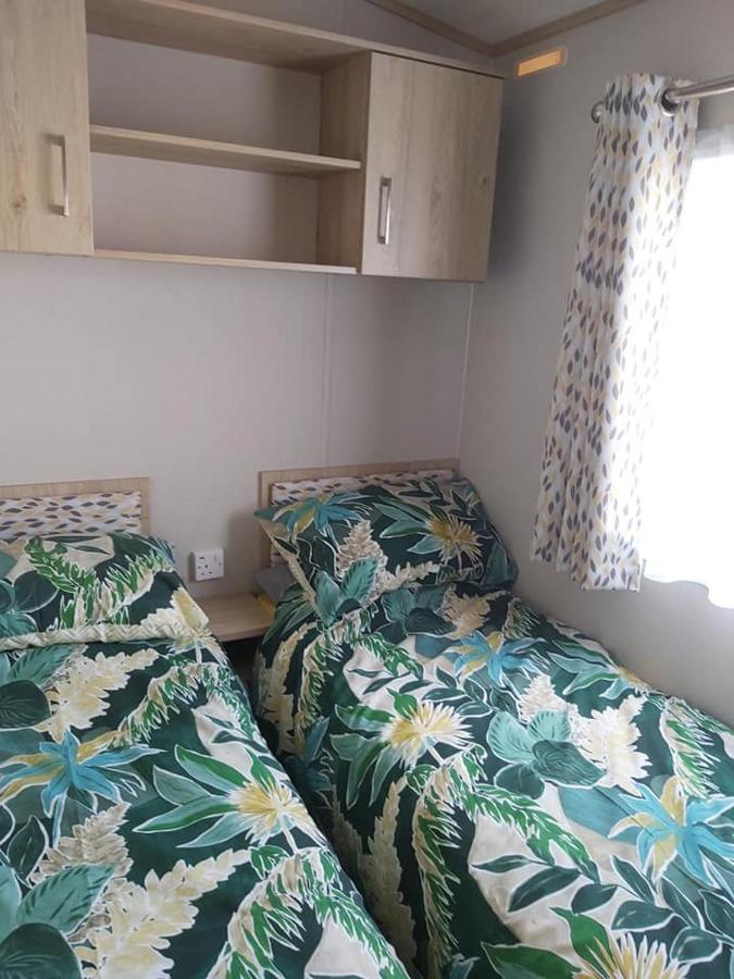 Caravan By The Sea Elgin Luaran gambar